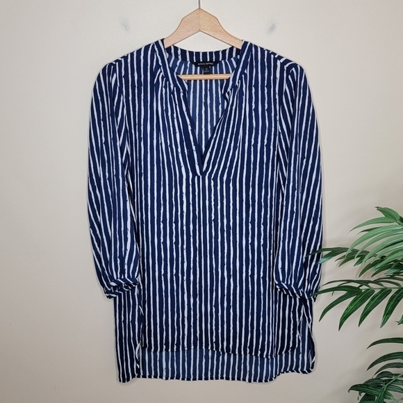 Banana Republic | Navy Cream Striped Tunic Blouse Size XS - Picture 1 of 5